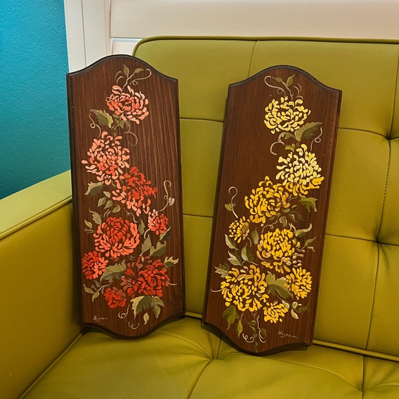 Vintage Hand Painted Wooden Plaques Floral Flowers Yellow Coral - Picture 2 of 5